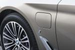 BMW 530e iPerformance 2017 года (NA)